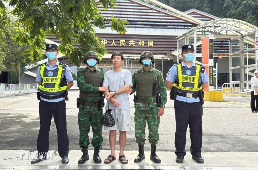 37 Vietnamese citizens repatriated after illegal entry into China